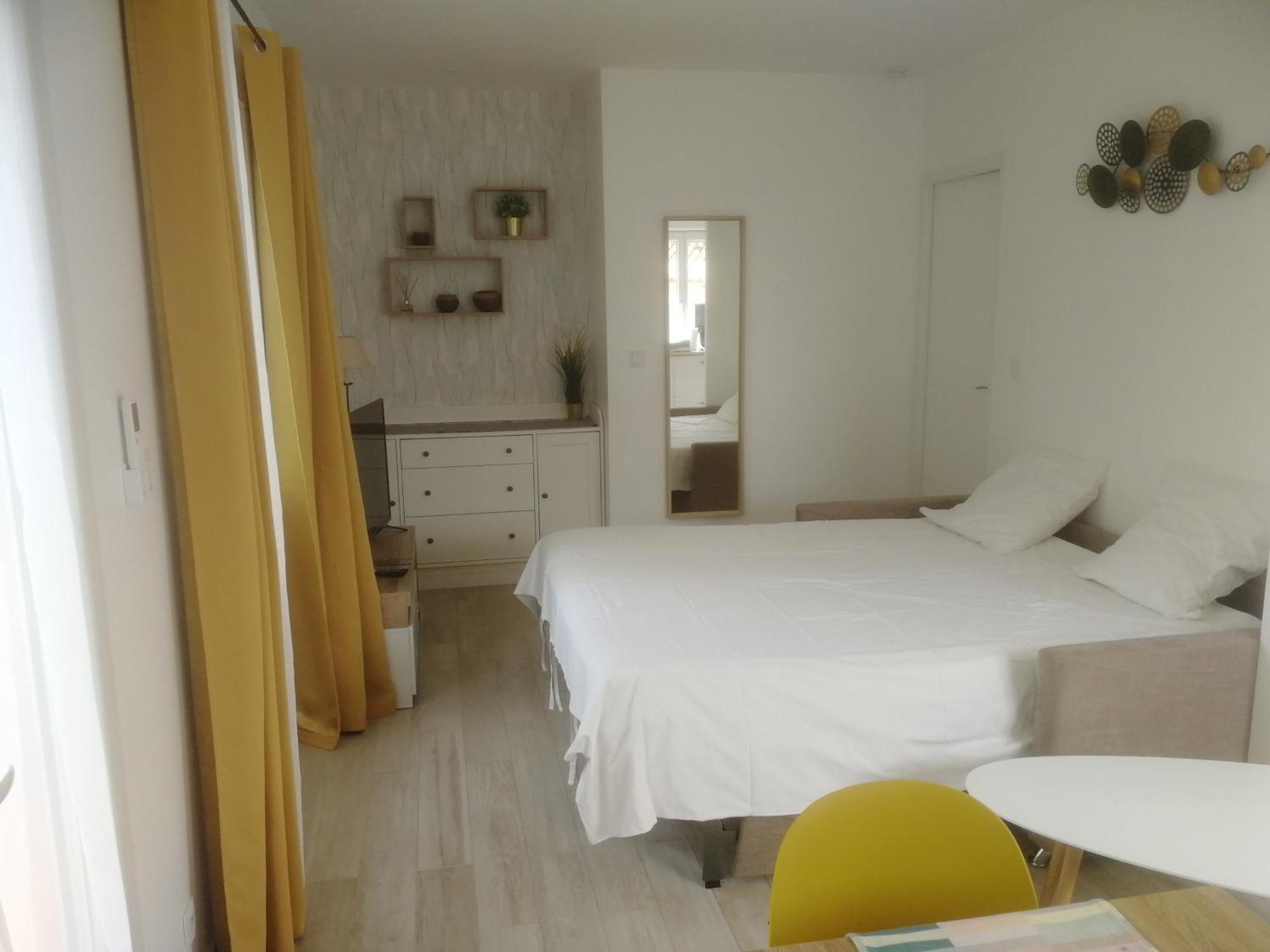 Le Beau Site By Beds83 Apartment Fréjus Exterior foto